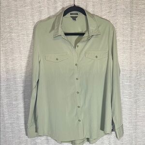 Eddie Bauer Sage Green Classic Fit Button Down Shirt Size L